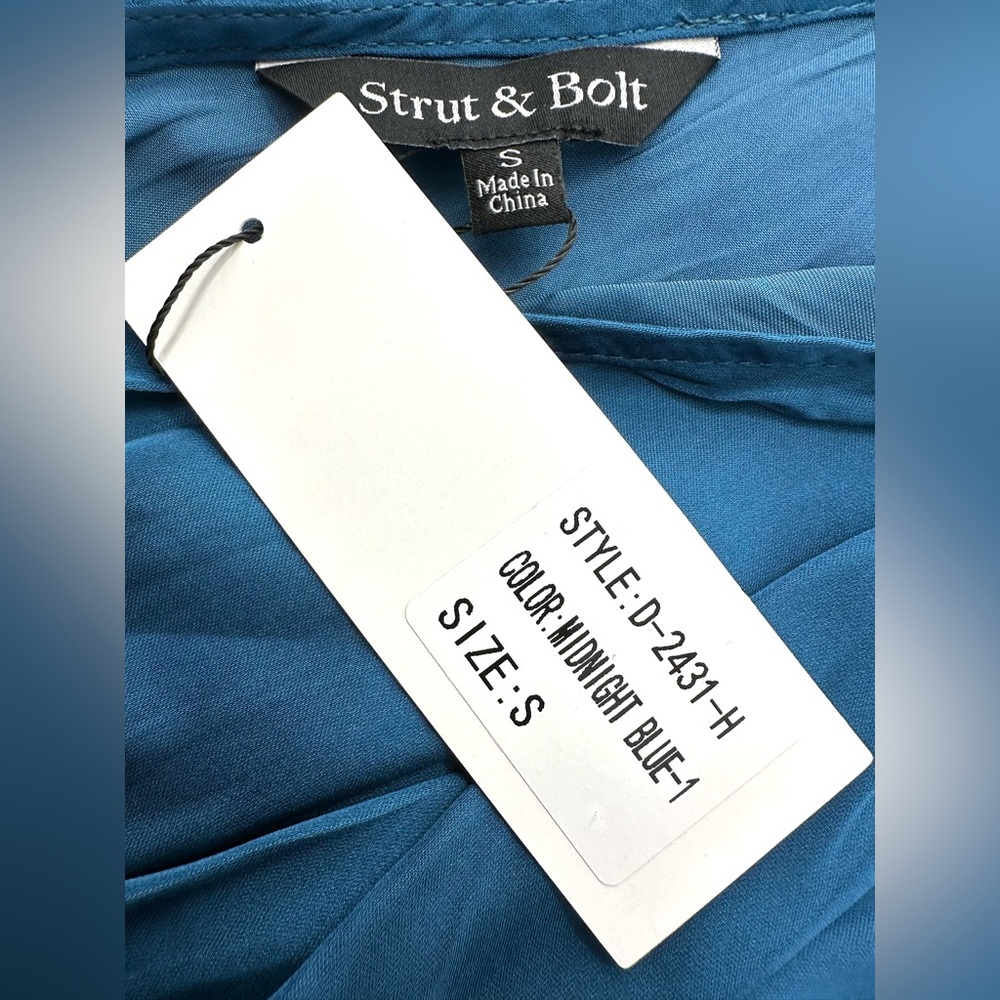 Strut & Bolt Women’s S Midnight Blue Satin Midi V-Neck Dress NWT Flare Sleeves - Picture 11 of 13